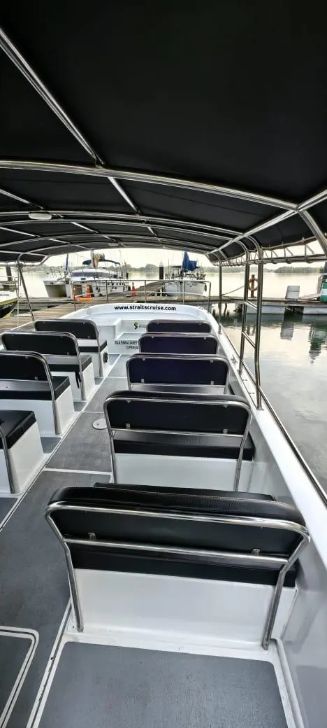Straits Cruise photo 16